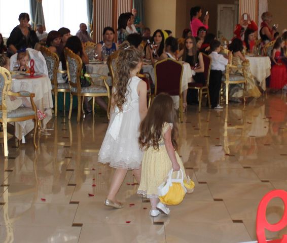 e4ced4469680ca93a78d8cd6e799cfcf.jpg