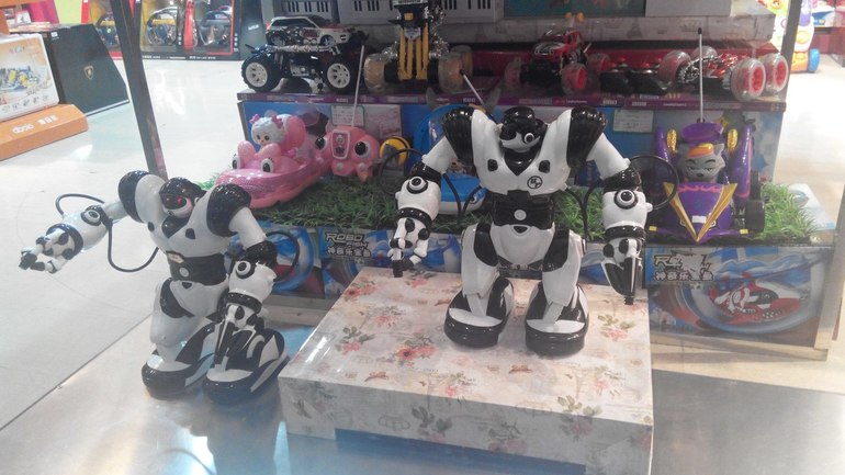 Он прилетел в НЗ)