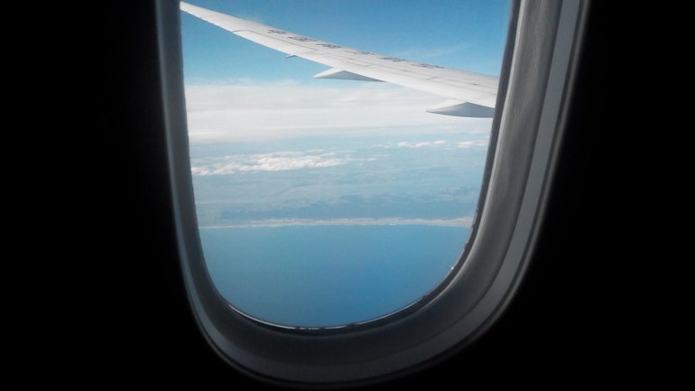 Он прилетел в НЗ)