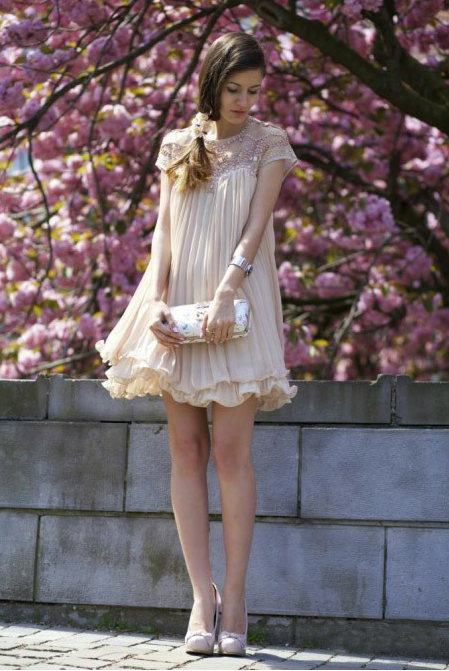 абрикосовое жатое платье, цена 1450 руб! сразу на ваш адрес!