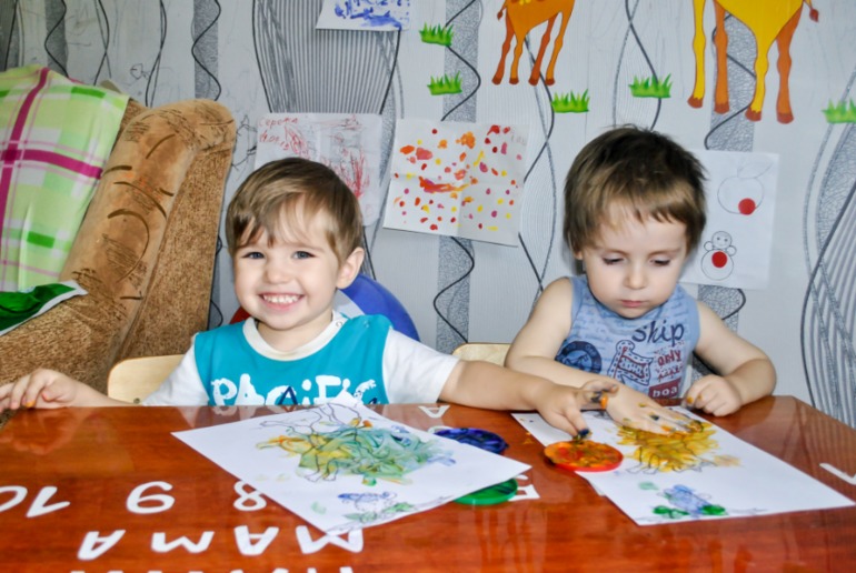 Готовим с детьми. Капкейки с изюмом и орехами.