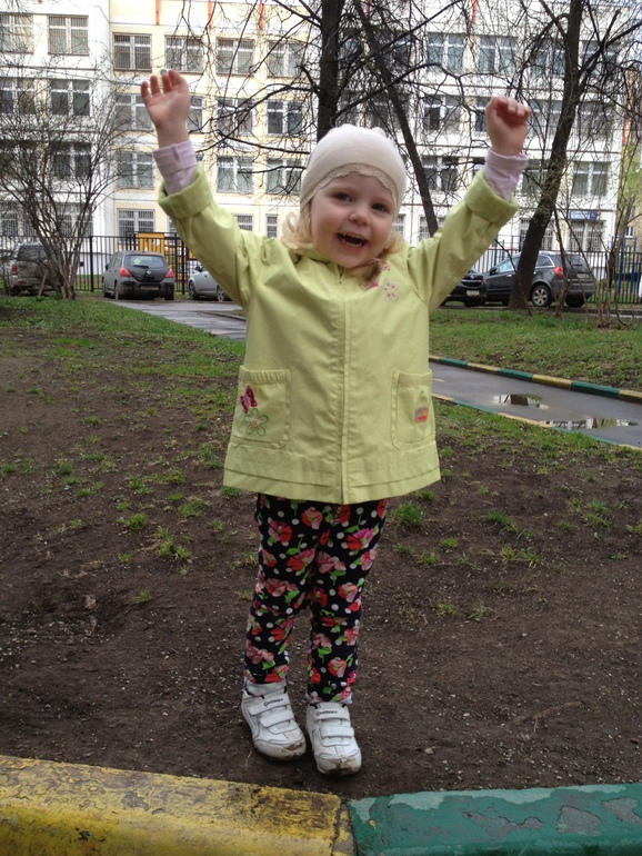 гуляем, веселимся и ждем братика!))