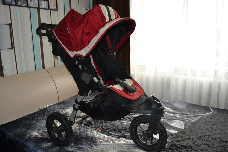 ПРОДАЮ Baby Jogger City Elite Red Sport