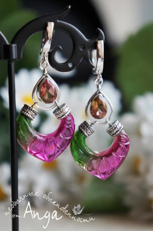 Новинки... а еще я купила шею!!! или бюст...короче..хвастаюсь своими творениями и приобретением.