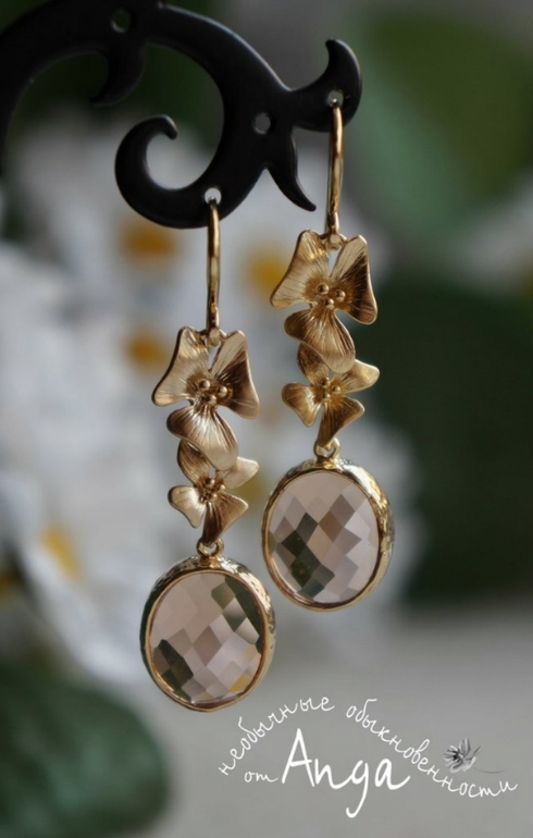 Новинки... а еще я купила шею!!! или бюст...короче..хвастаюсь своими творениями и приобретением.