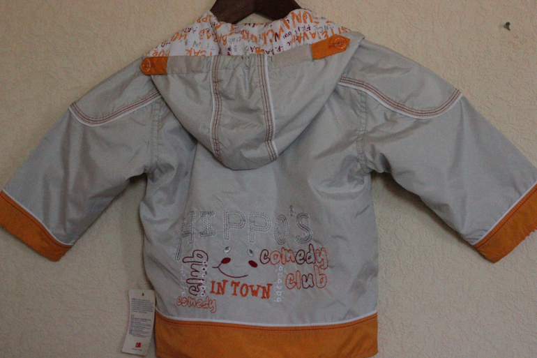 Продам Новая Куртка-Ветровка AZIZ BEBE Турция 1500 руб.