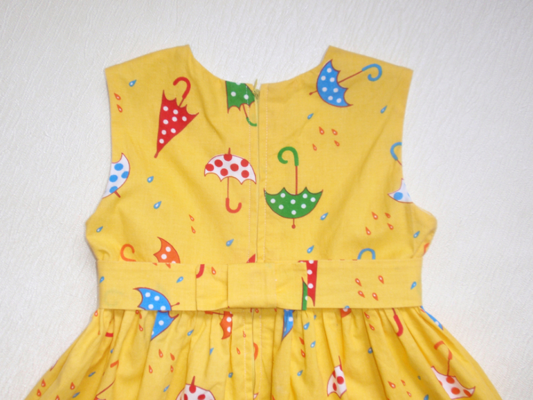 ***Платье с зонтиками.***