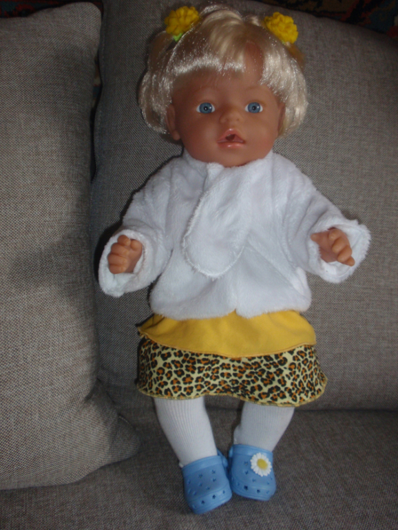 ***Приодели новую куклу***