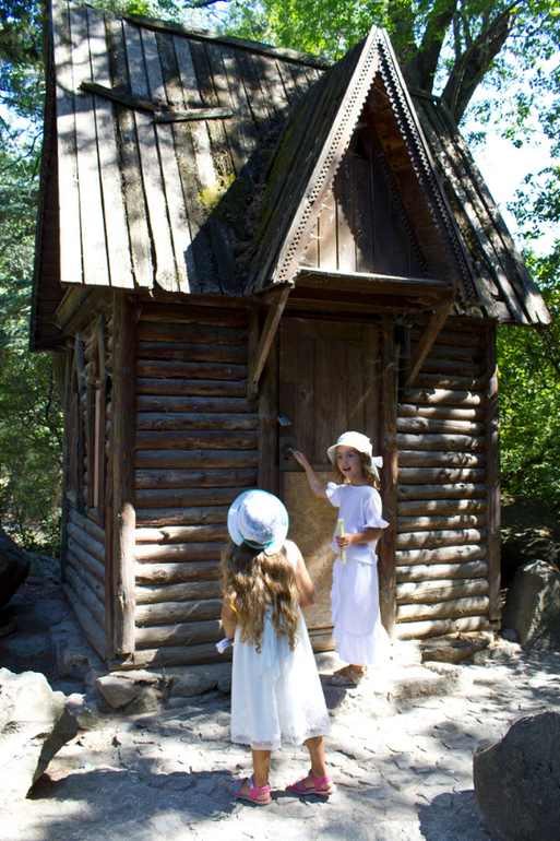 Нимфы в Алупкинском саду. Воронцовский парк