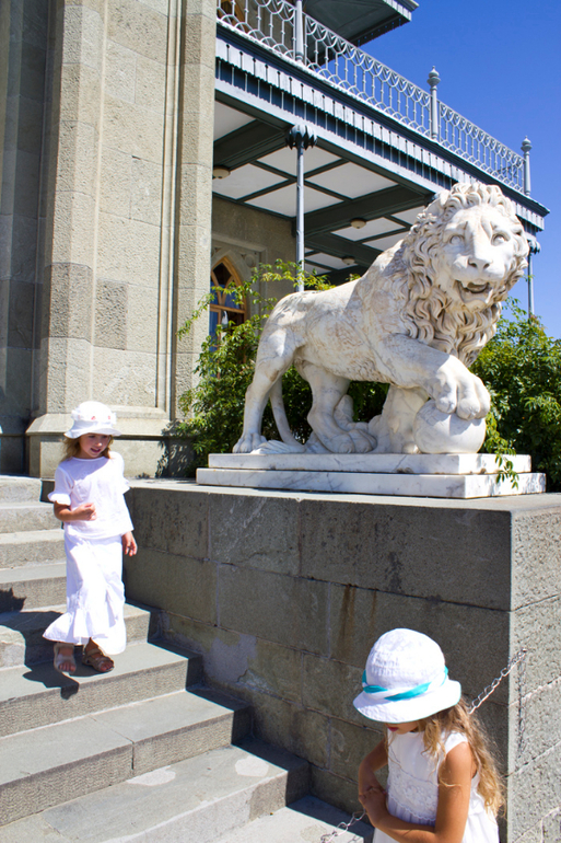 Нимфы в Алупкинском саду. Воронцовский парк