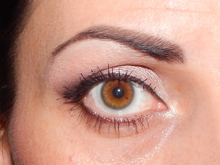 Бордовый макияж