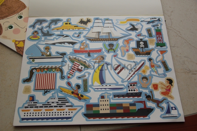 Наклейки, альбом Лица и штампы от Melissa&Doug;