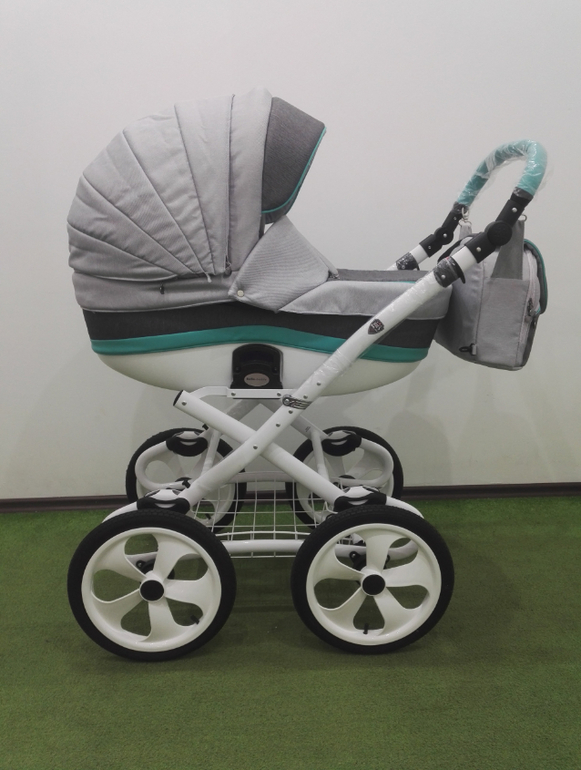 Коляска 3 в 1 BeBe-Mobile Ines R7 розовый/серый