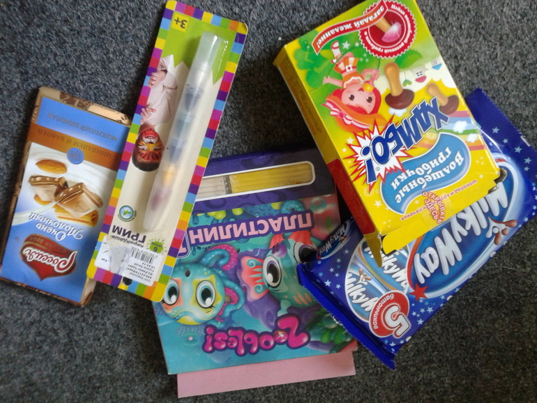 подарочек для племяшки) поздравлялка по России 2014