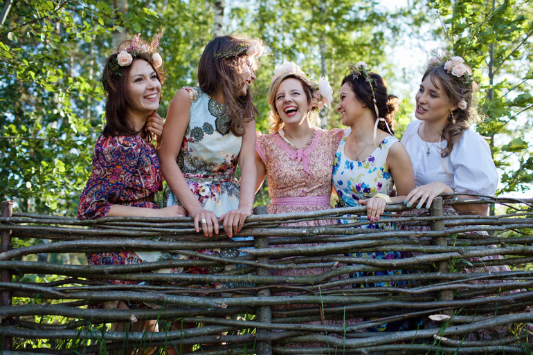 Девичник. полная серия)