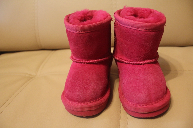 Зимняя обувь 22 р. ugg,skandia, demar