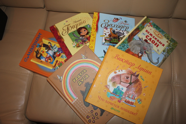 Про наши книги:)