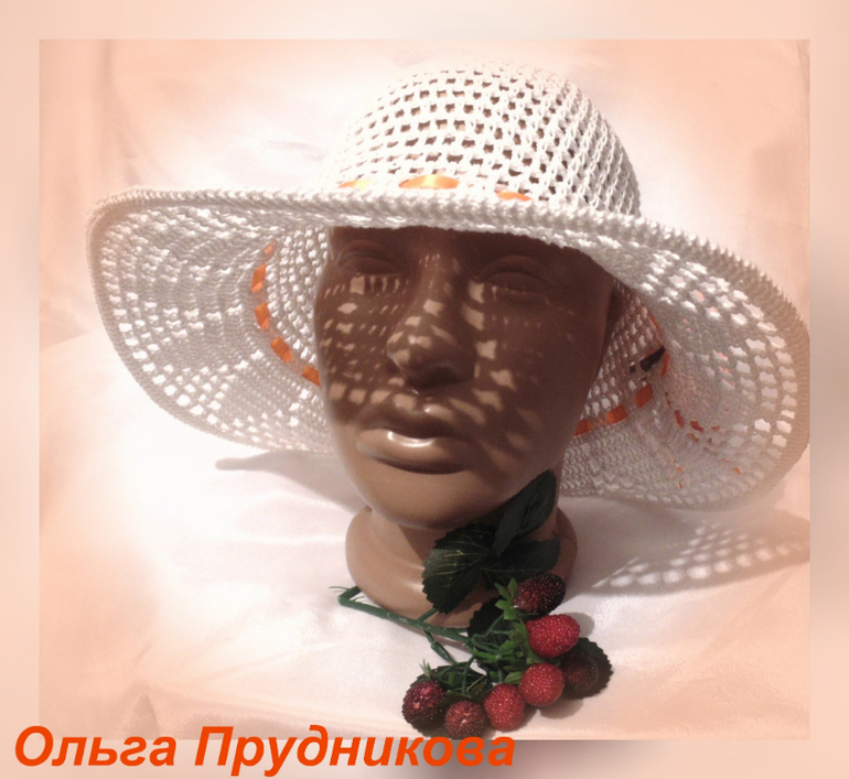 Шляпка для дамы