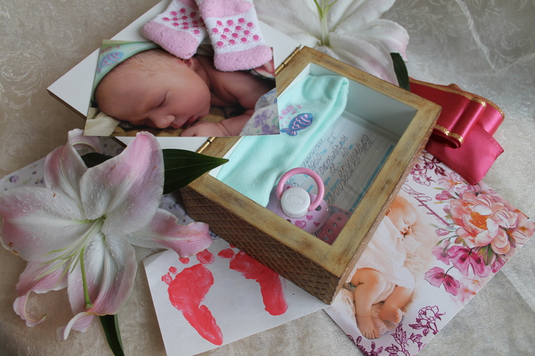 Декупажный конкурс. Тема - монохром/сепия