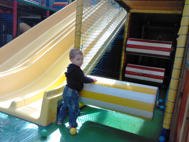 Томатис-терапия в Атлантисе. Фото с нашего 1 курса.