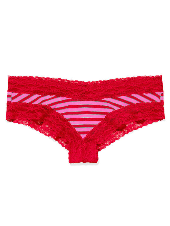Нижнее бельё и костюмчик от Victoria`s Secret