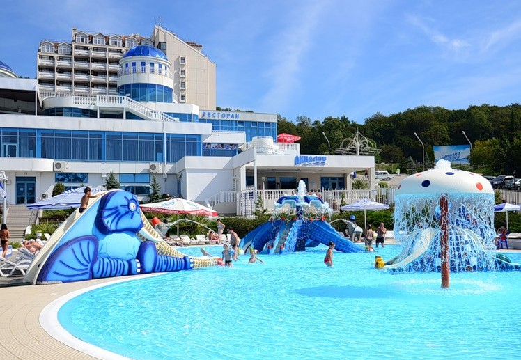 https://sanatoriirf.ru/pansionat-akvaloo-sochi - путевки без посредников в Аквалоо