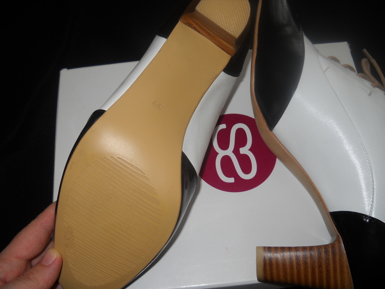 ботиночки на весну светски,качество на высоте!39-40р,2800руб