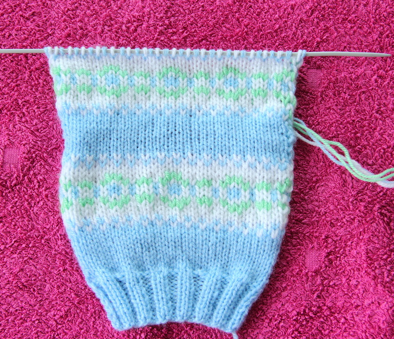 Жакет с жаккардовыми полосами