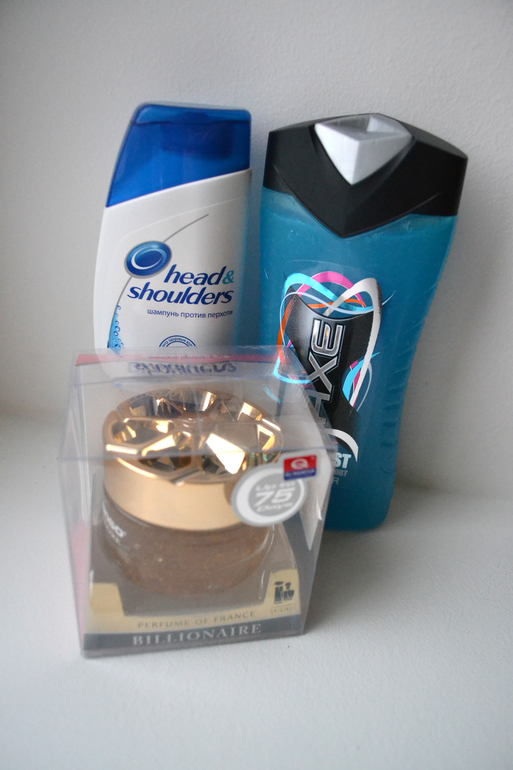 Просто невероятное количество подарочков от Катюшки