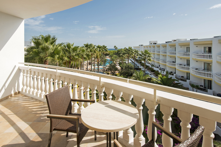 Тенерифе и Майорка. Отели цена - качество.