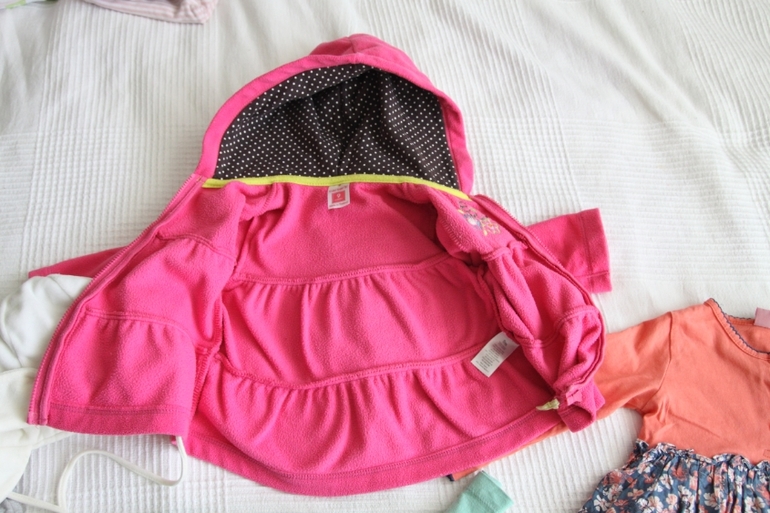 Одежда на разнополую двойню от 0 до 1,5-2 лет