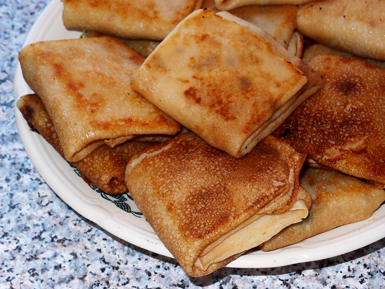 Блины с сыром и грибами. Масленица продолжается...