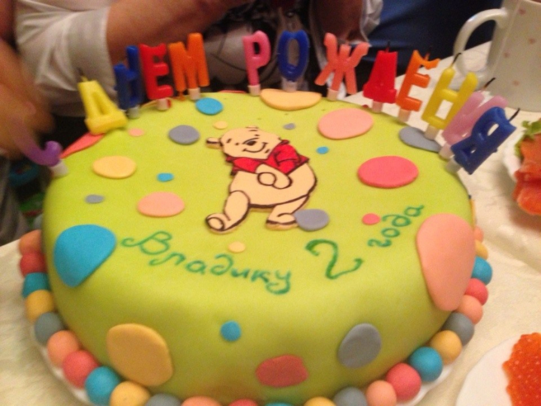 Первая и вторая попытка работы с мастикой)