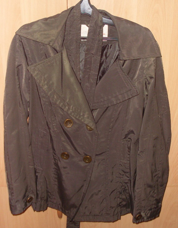 верхняя женская одежда р 44,46