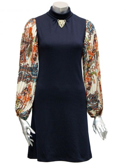 Очень красивое платье!!!! Р-р S (42). Почта.