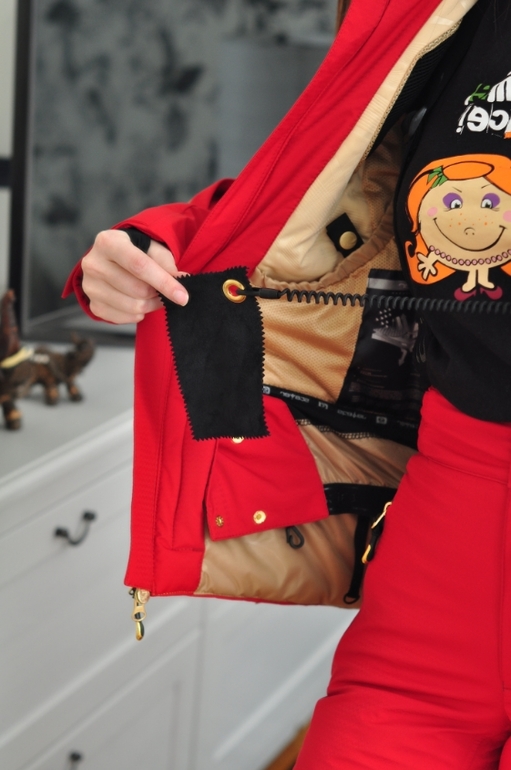 Горнолыжные костюмы в наличии все