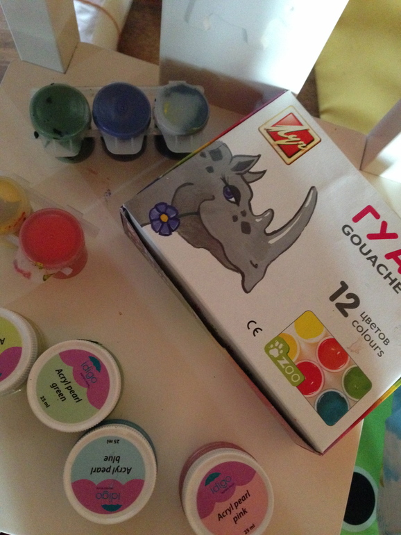 Про краски, карандаши и кисточки...