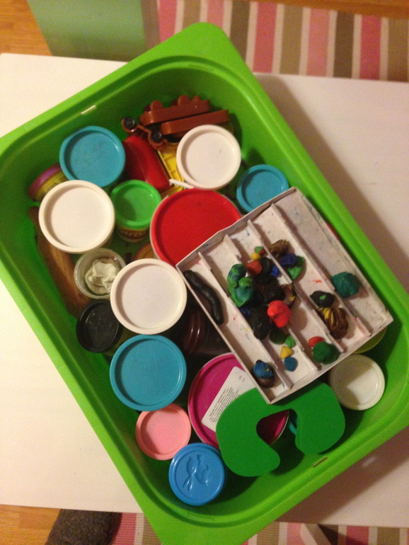 Про краски, карандаши и кисточки...