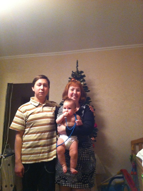 Наш первый Новый год втроем)))