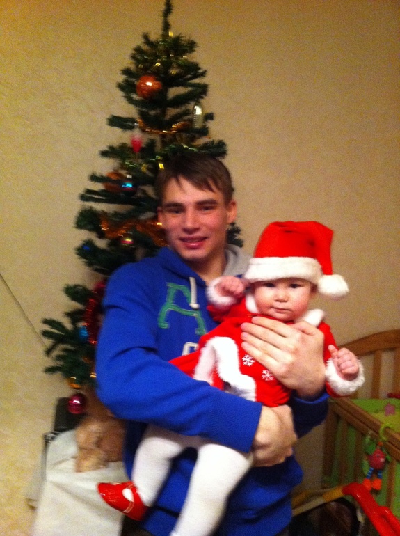 Наш первый Новый год втроем)))