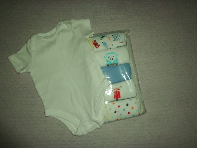 Новая одежда из Англии для малыше от 0 до 18 месяцев. Отличное сочетание цены и качества