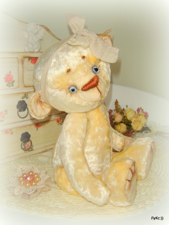 Девочка Пина))