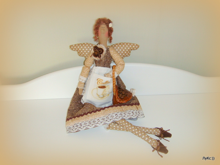 Я без дела не сижу)