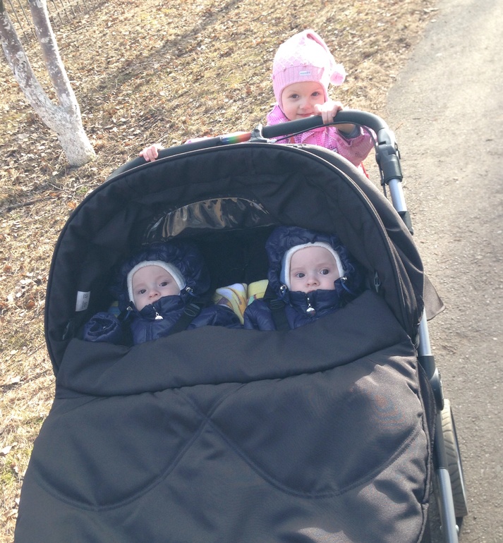 Весенняя прогулка!!!