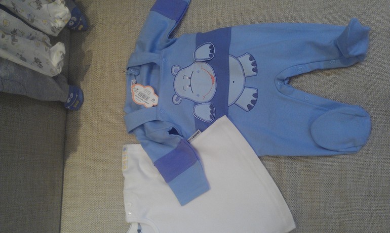 Первые вещички !