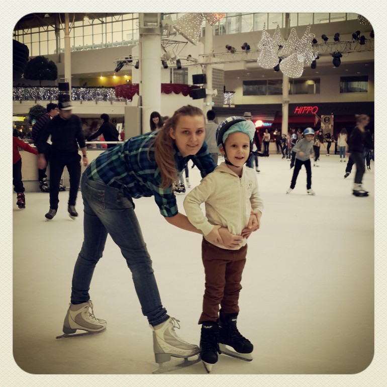 Фигуристы)