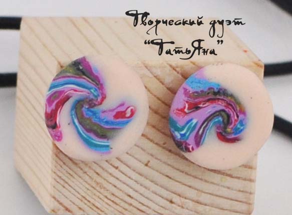 Новые работы. Рябиновый комплект. Кулон-бублик и еще 6 работ.