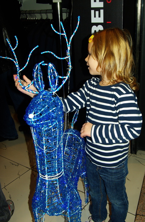 Как же сейчас здорово в магазинах) потихоньку готовимся к новому году)