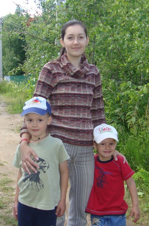 Мама, братик, я - спортивная семья!