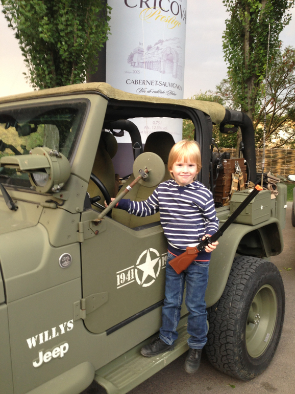 Просто работающая мама.